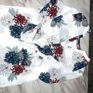 Women’s white, floral dress shirt. Size small, hardly worn.